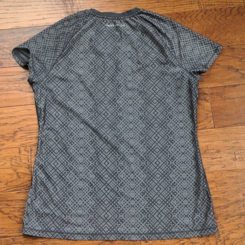 Under Armour Women's fitted top - Picture 4 of 7